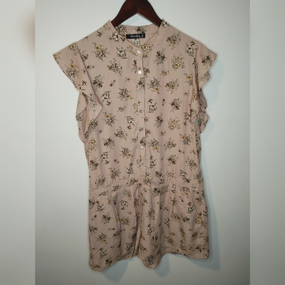 NanaMacs floral shorts‎ romper